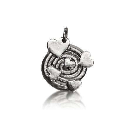 LOVE IS CONFUSING PENDANT .925